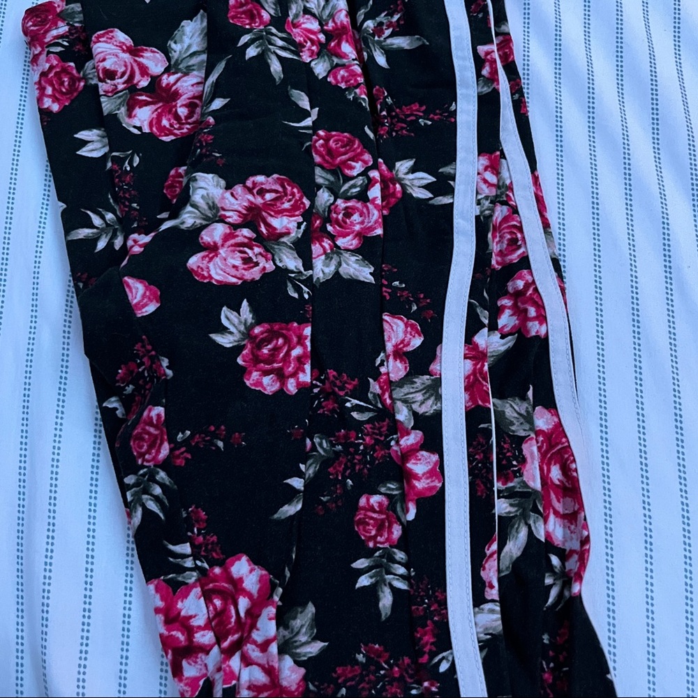 flower leggings